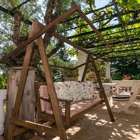 Dopia's Garden דירה *